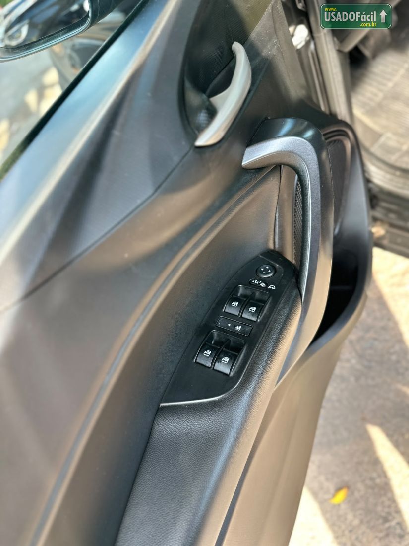 Fiat Cronos Precision 1.3 Automático Flex 2023/2023 — foto 13 de 17
