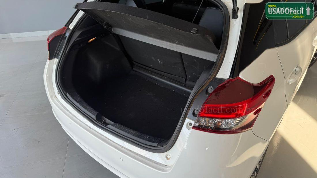 TOYOTA Yaris Hatch XLS 1.5 Automático Flex 2022/2023 — foto 7 de 18
