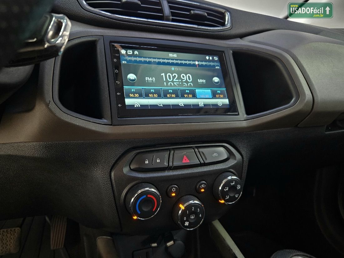 CHEVROLET/GM Prisma Sedan LTZ 1.4 FlexPower 2015/2015 — foto 13 de 17