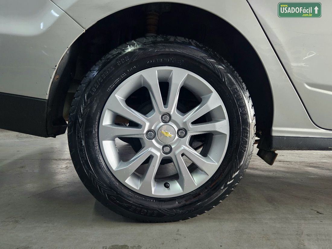 CHEVROLET/GM Prisma Sedan LTZ 1.4 FlexPower 2015/2015 — foto 16 de 17