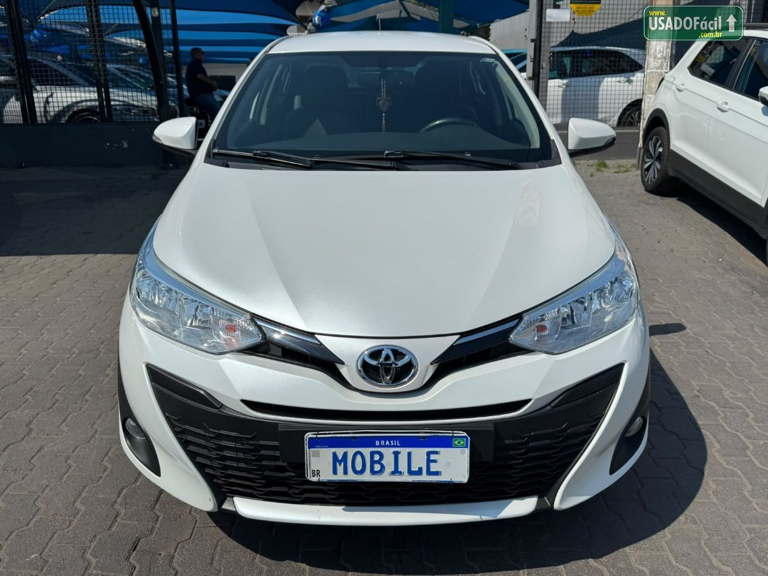 Toyota Yaris Sedan XS Connect 1.5 Automático Flex 2021/2021 — foto 2 de 15