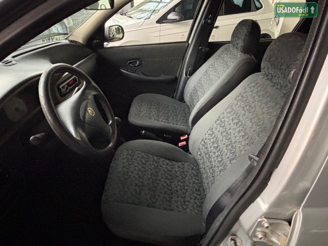 Fiat Palio Celebration Economy 1.0 Fire Flex 4P 2010/2010 — foto 13 de 15