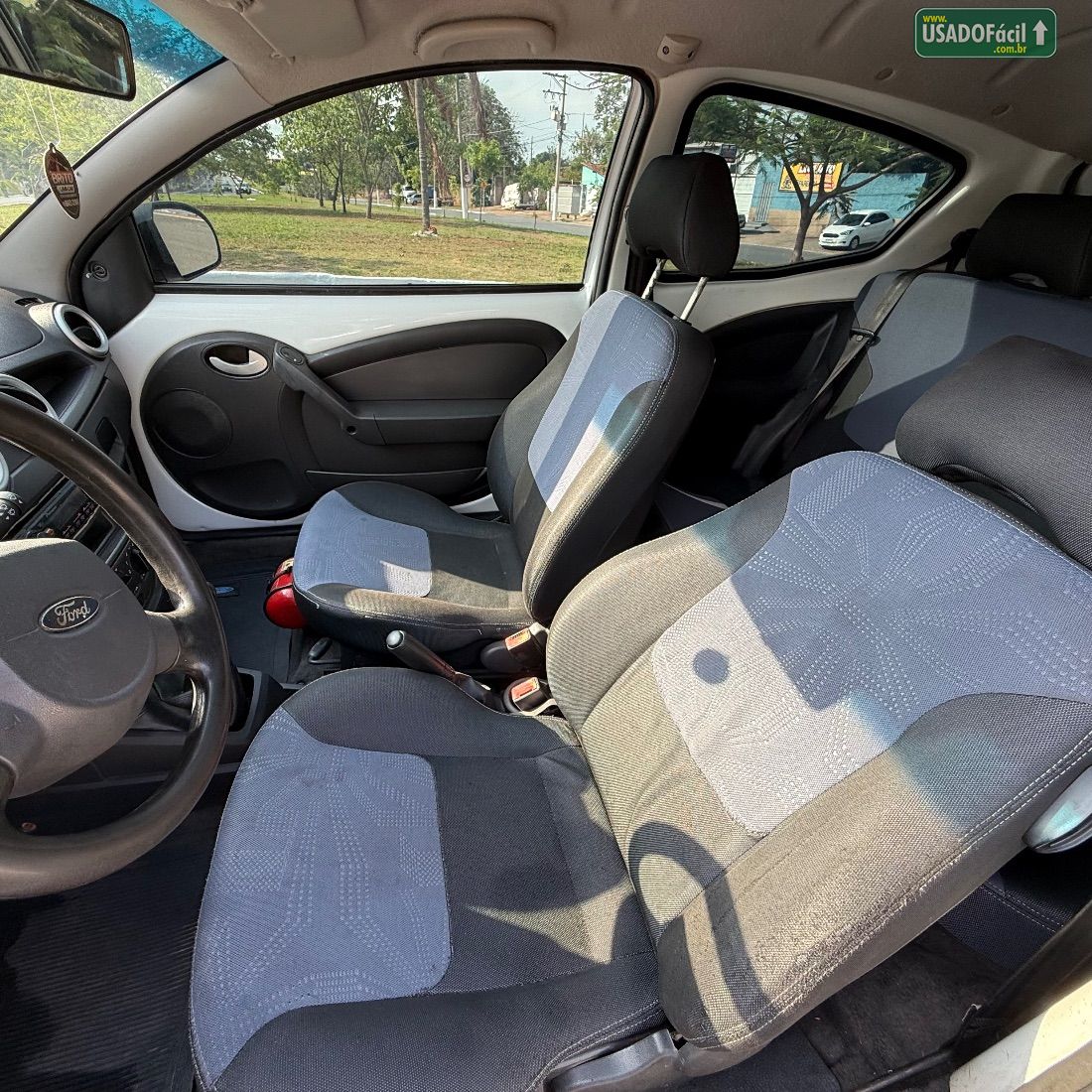 Ford Ka Hatch 1.0 Flex 3P 2012/2013 — foto 7 de 8
