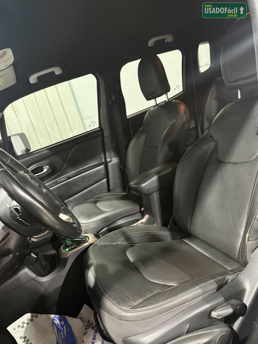 Jeep Renegade Longitude 1.8 4x2 Automático Flex 2016/2016 — foto 9 de 14