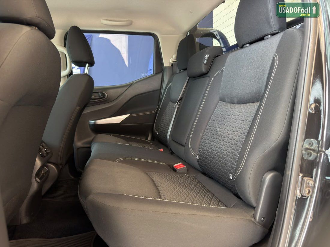 Nissan Frontier Attack CD 2.3 4x4 Bi-Turbo Automático Diesel 2023/2024 — foto 9 de 11