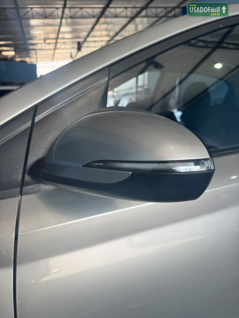 Hyundai HB20 Hatch Comfort Plus 1.0 Mecânico Flex 2023/2024 — foto 6 de 10