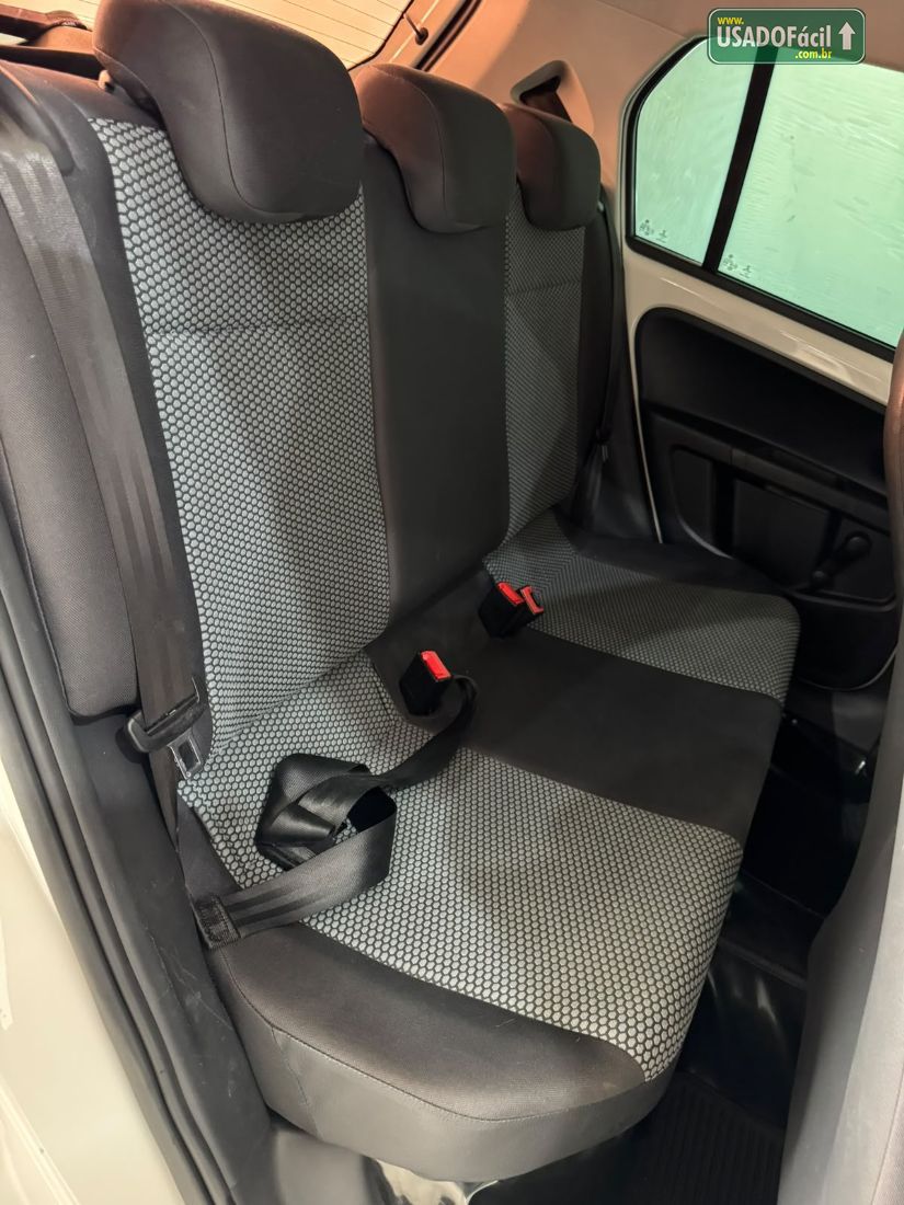 Volkswagen Up! Move 1.0 Total Flex 5P 2015/2016 — foto 8 de 14
