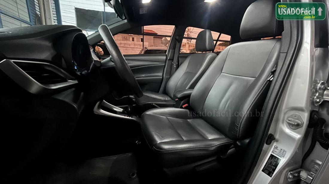 TOYOTA Yaris Hatch XL Plus Connect 1.5 Automático Flex 2019/2020 — foto 13 de 17