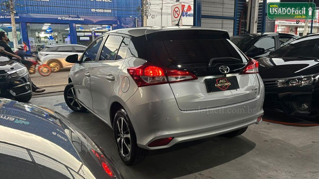 TOYOTA Yaris Hatch XL Plus Connect 1.5 Automático Flex 2019/2020 — foto 2 de 17