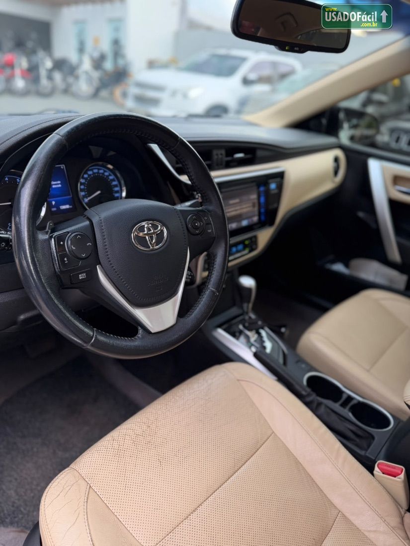 Toyota Corolla Altis 2.0 Automático Flex 2017/2018 — foto 11 de 13