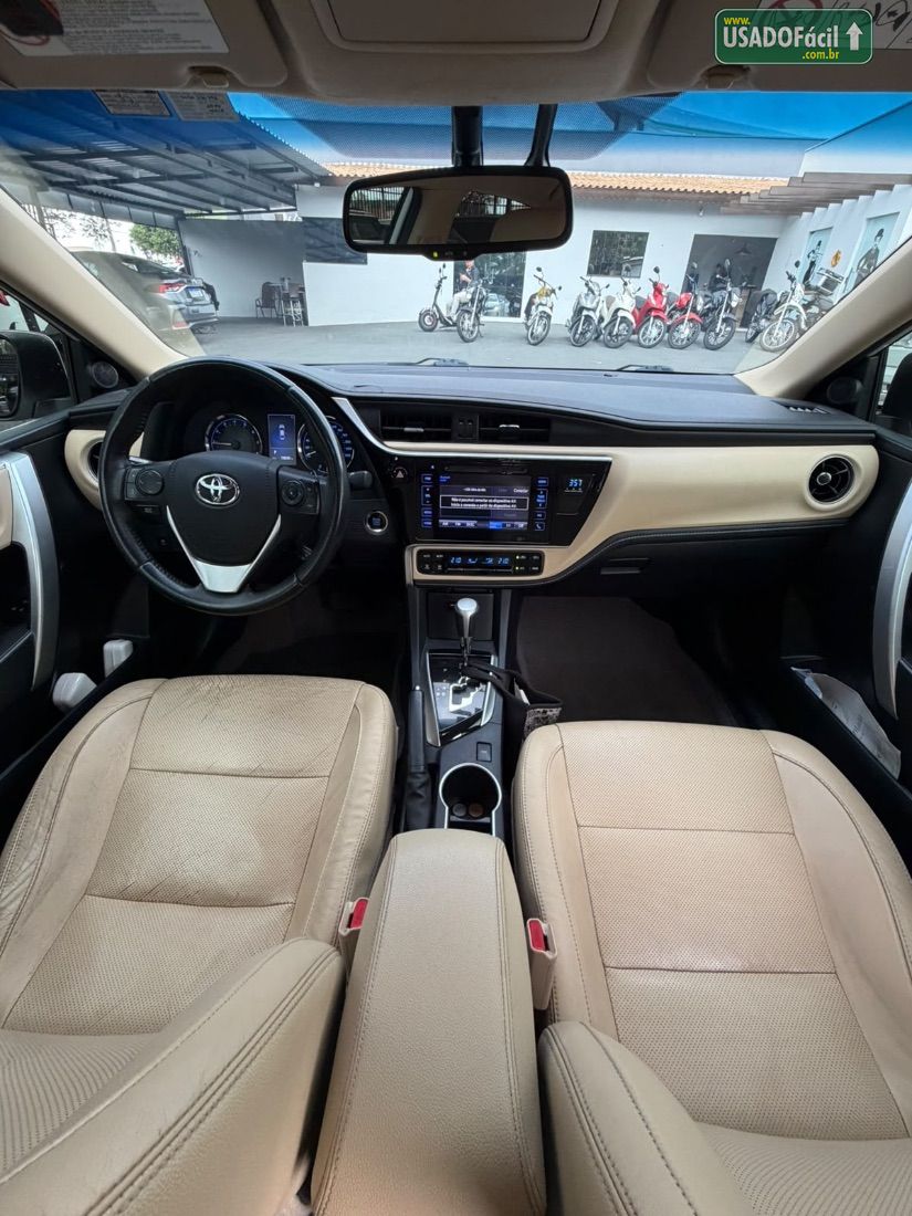 Toyota Corolla Altis 2.0 Automático Flex 2017/2018 — foto 13 de 13