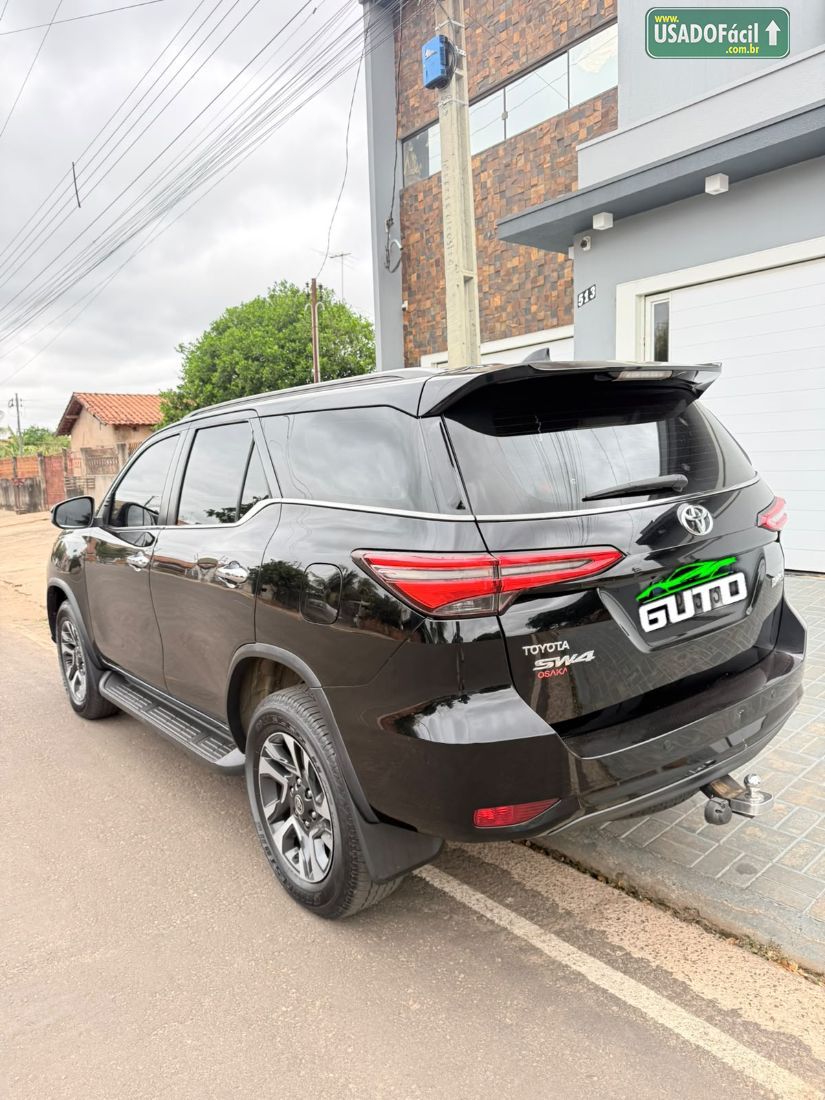Toyota Hilux SW4 SRV 4x2 2.7 Automático Flex 2018/2019 — foto 3 de 10