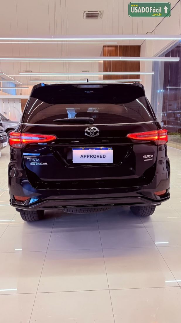 Toyota Hilux SW4 SRX Platinum 2.8 4x4 Turbo Automático Diesel 2025/2025 — foto 13 de 13