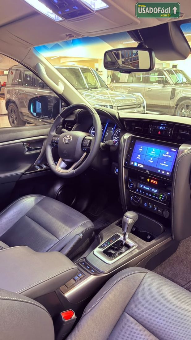 Toyota Hilux SW4 SRX Platinum 2.8 4x4 Turbo Automático Diesel 2025/2025 — foto 5 de 13