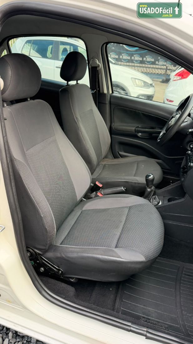 Volkswagen Gol Trendline 1.6 4P Total Flex 2016/2017 — foto 11 de 11