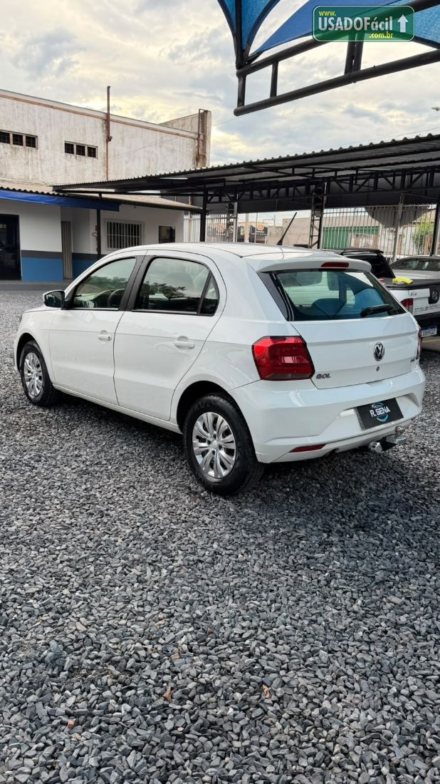 Volkswagen Gol Trendline 1.6 4P Total Flex 2016/2017 — foto 4 de 11