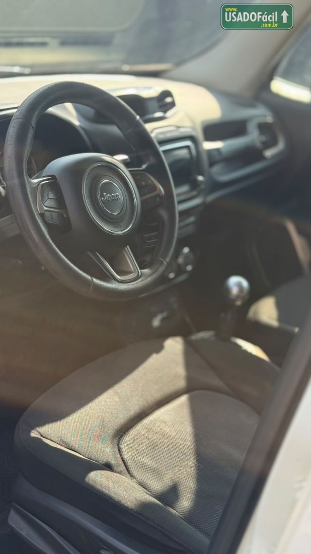 Jeep Renegade Sport 1.8 4x2 Mecânico Flex 2017/2017 — foto 2 de 7