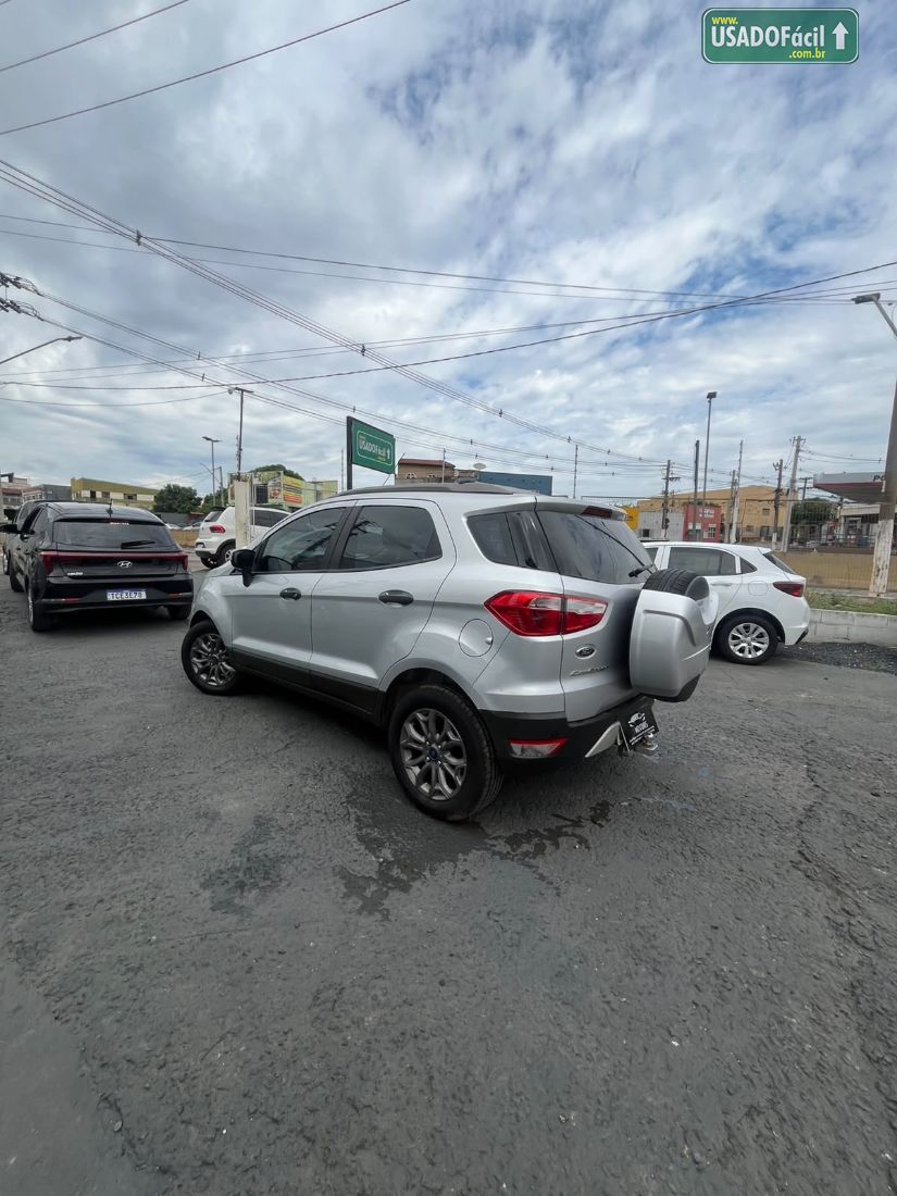 Ford Ecosport Freestyle 1.6 Automático Flex 2016/2017 — foto 4 de 9