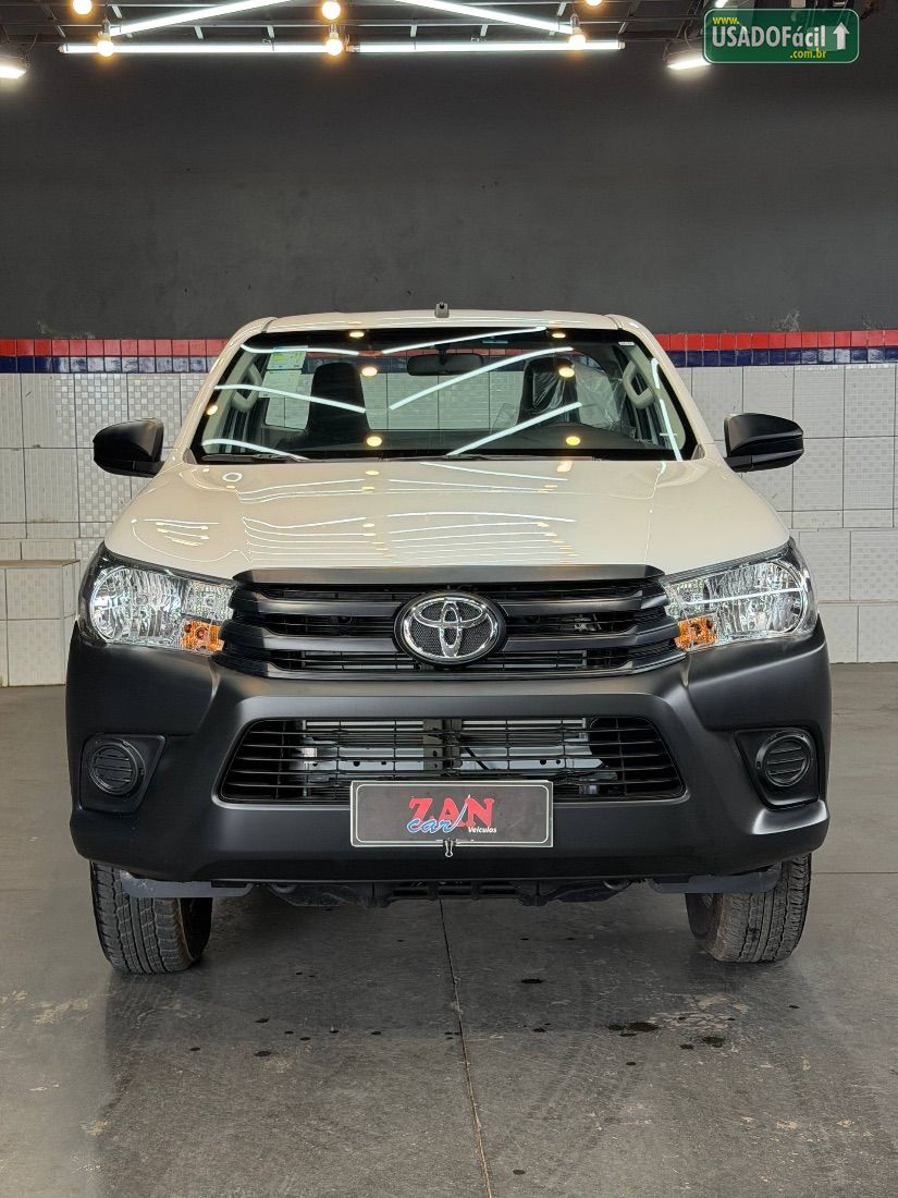 Toyota Hilux CS 4x4 2.8 TDI Mecânico Diesel 2026/2026 — foto 2 de 14