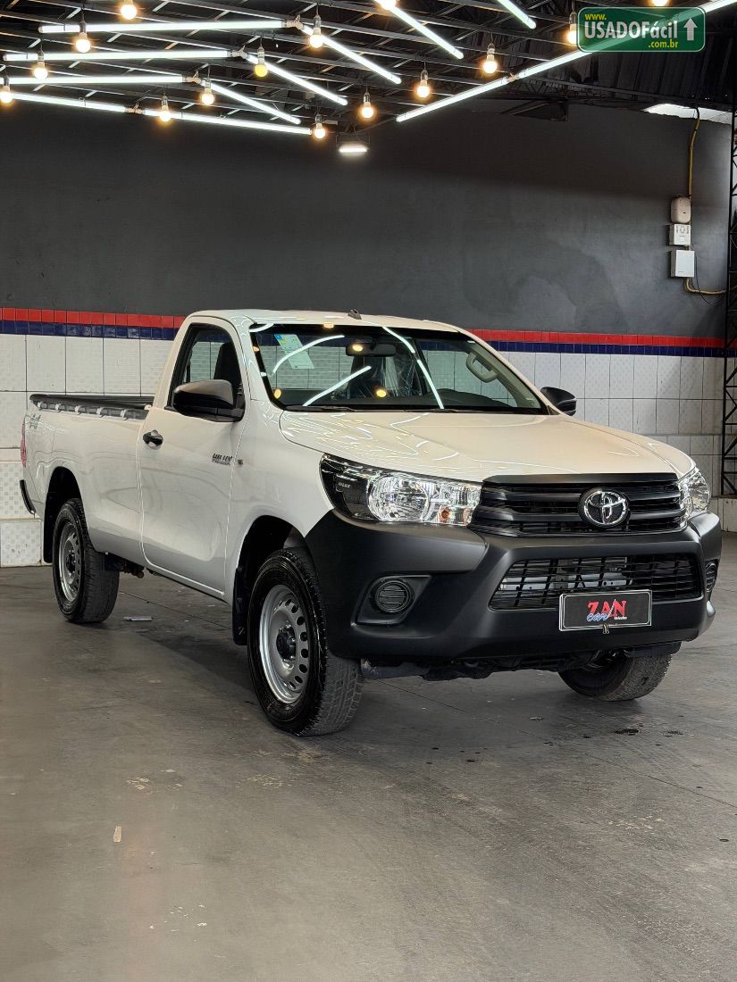 Toyota Hilux CS 4x4 2.8 TDI Mecânico Diesel 2026/2026 — foto 3 de 14