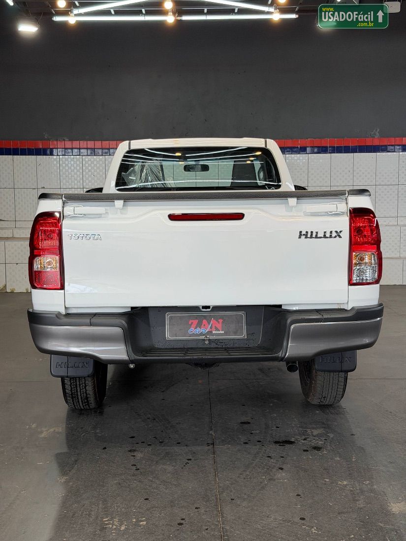 Toyota Hilux CS 4x4 2.8 TDI Mecânico Diesel 2026/2026 — foto 5 de 14