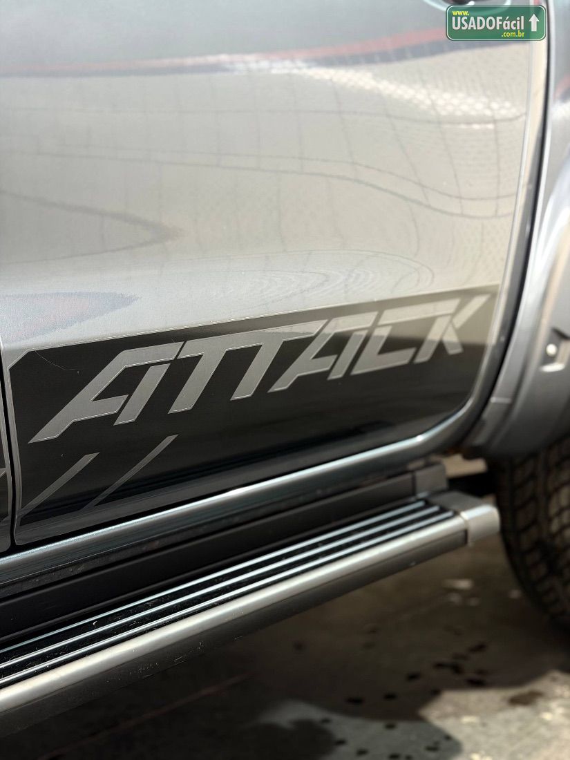 Nissan Frontier Attack CD 2.3 4x4 Bi-Turbo Automático Diesel 2024/2025 — foto 8 de 18