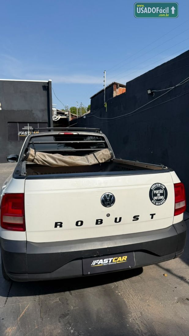 Volkswagen Saveiro Robust CS 1.6 Total Flex 2017/2018 — foto 3 de 7