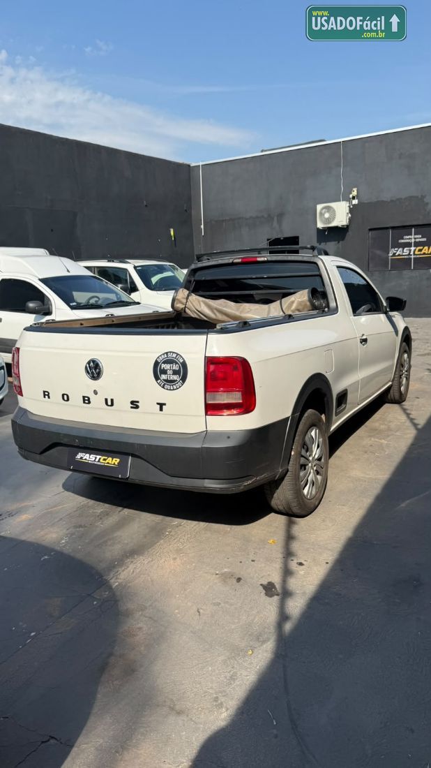 Volkswagen Saveiro Robust CS 1.6 Total Flex 2017/2018 — foto 2 de 7