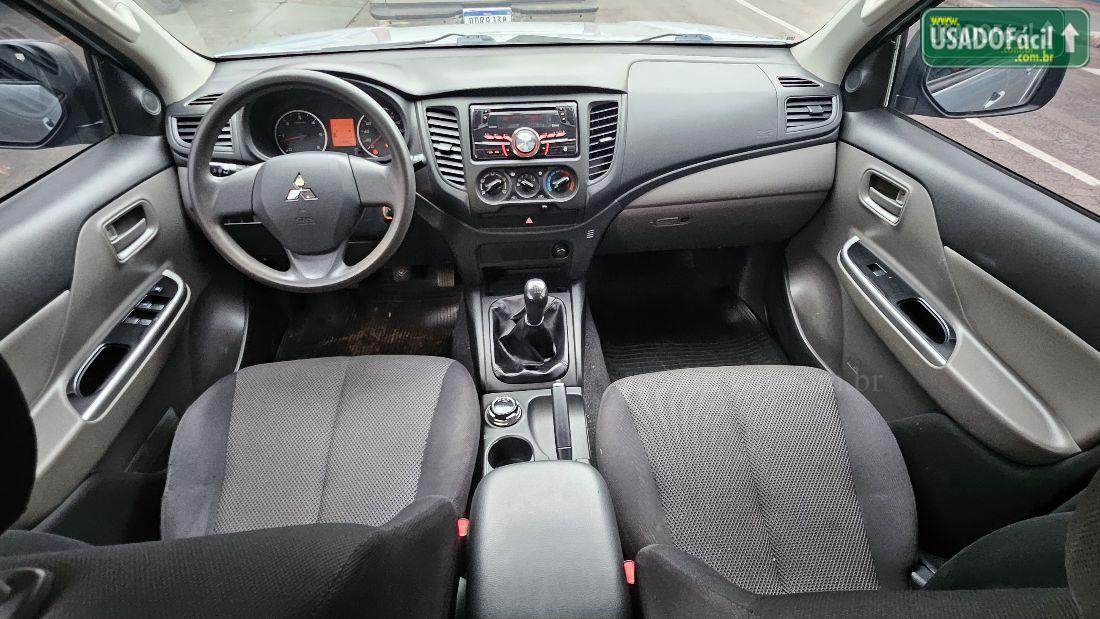 MITSUBISHI L200 Triton Sport GLS CD 2.4 Mecânico Diesel 2017/2018 — foto 6 de 10