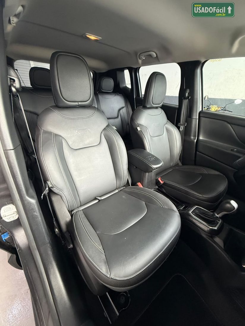 Jeep Renegade Sport T270 1.3 Turbo 4x2 Automático Flex 2023/2024 — foto 12 de 13