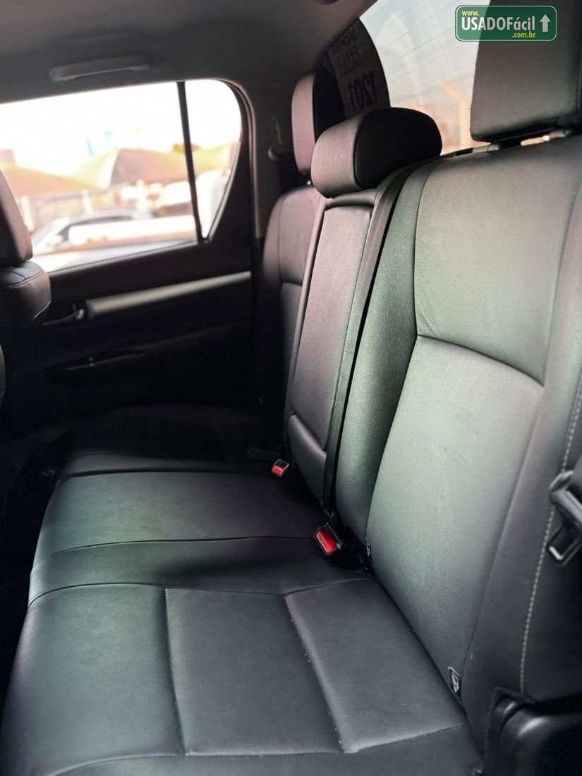 Toyota Hilux SRV CD 2.8 4x4 TDI Automático Diesel 2024/2025 — foto 6 de 9