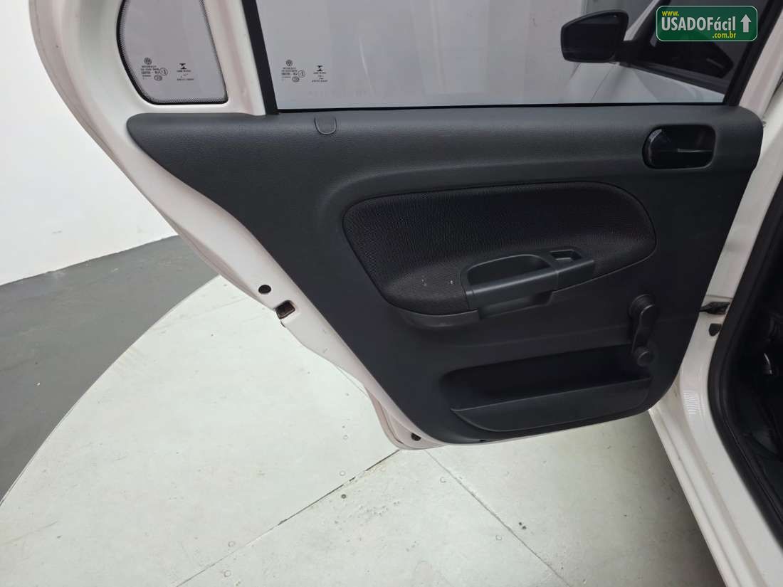 VOLKSWAGEN Gol City 1.0 4P Flex 2021/2022 — foto 19 de 26
