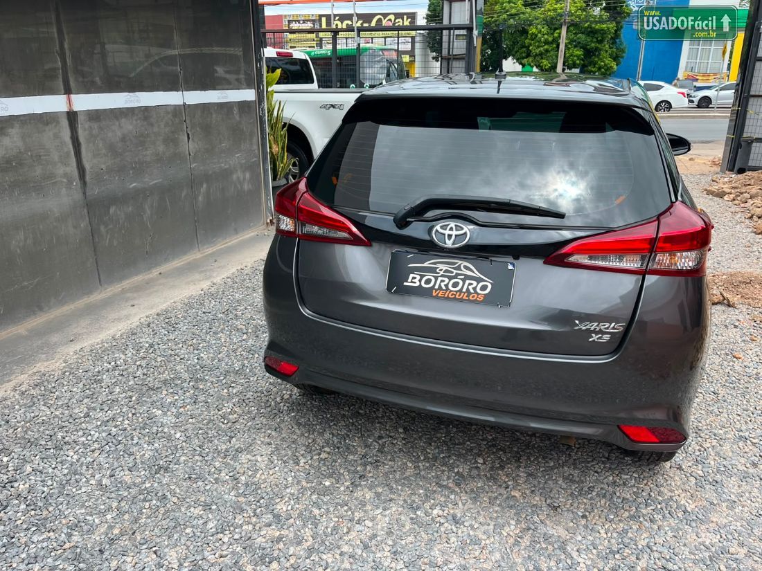Toyota Yaris Sedan XS 1.5 Automático Flex 2022/2023 — foto 4 de 9
