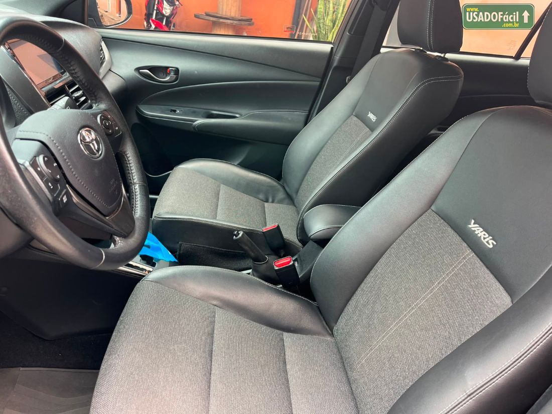 Toyota Yaris Sedan XS 1.5 Automático Flex 2022/2023 — foto 7 de 9