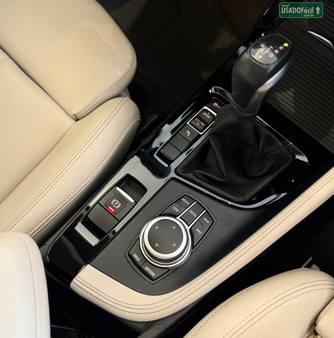BMW BMW X1 Sdrive 20i X-Line 2.0 Turbo Active Flex 2021/2022 — foto 15 de 20