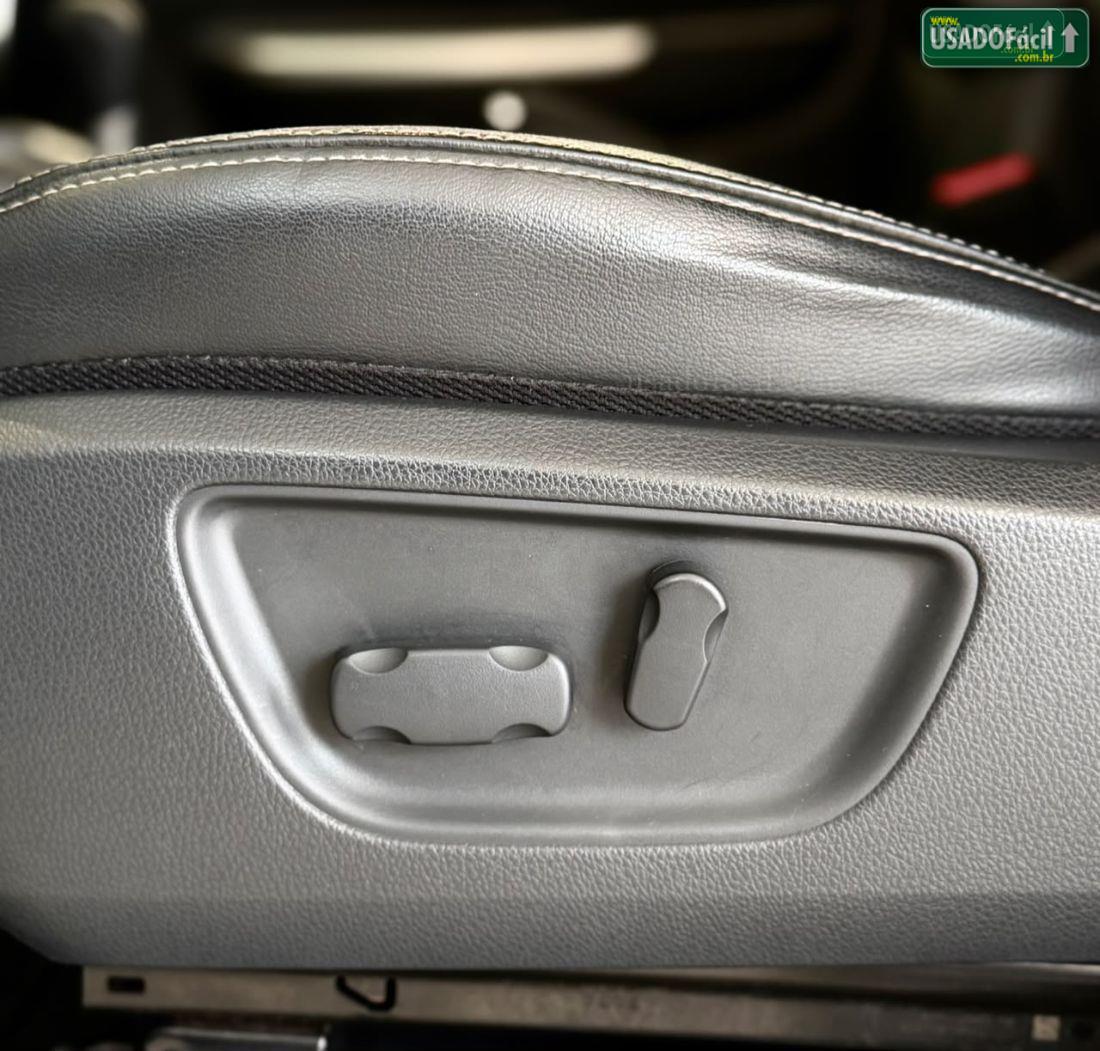 MITSUBISHI L200 Triton Sport HPE-S CD 2.4 Automático Diesel 2022/2023 — foto 16 de 17