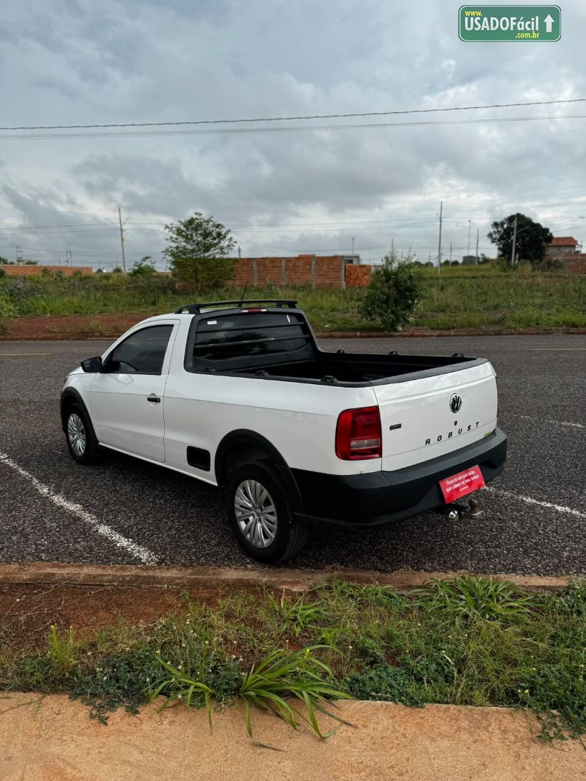Volkswagen Saveiro Robust 1.6 Total Flex 2023/2023 — foto 4 de 9