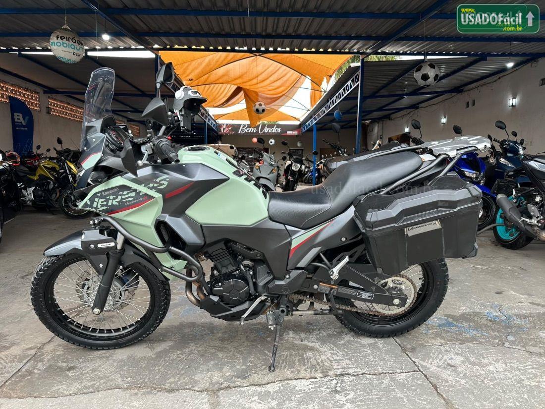 KAWASAKI VERSYS-X 300 2023/2024 — foto 4 de 6