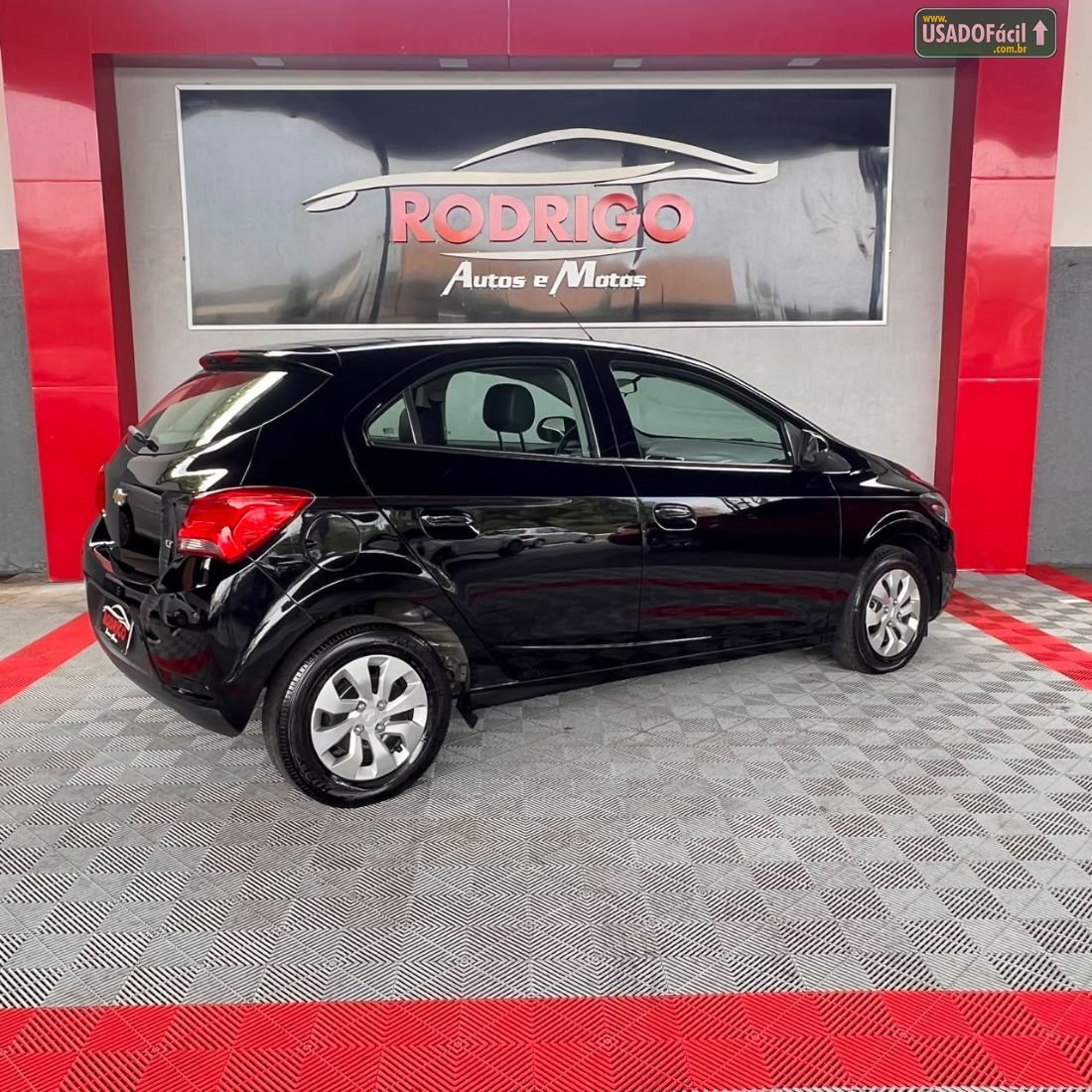 CHEVROLET/GM Onix Hatch LT 1.0 Mecânico Flex 2019/2019 — foto 4 de 11