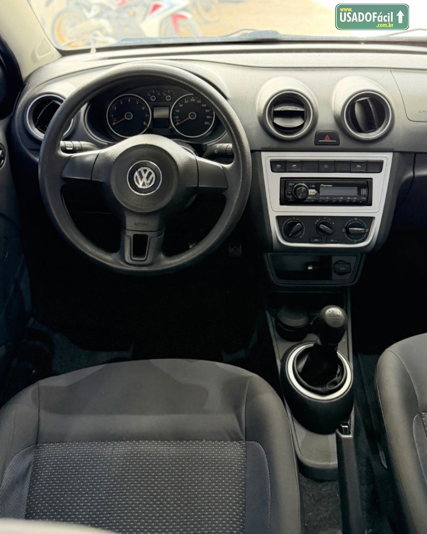 Volkswagen Voyage City 1.0 Mi Total Flex 2016/2016 — foto 12 de 13