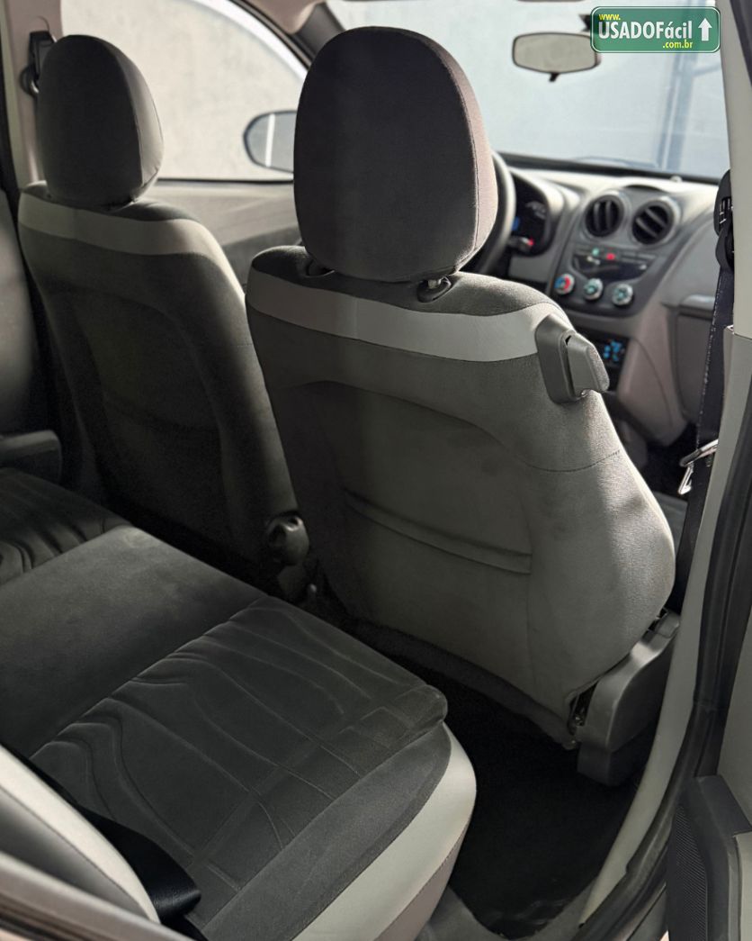 CHEVROLET/GM Agile LTZ Easytronic 1.4 FlexPower 2012/2013 — foto 7 de 13