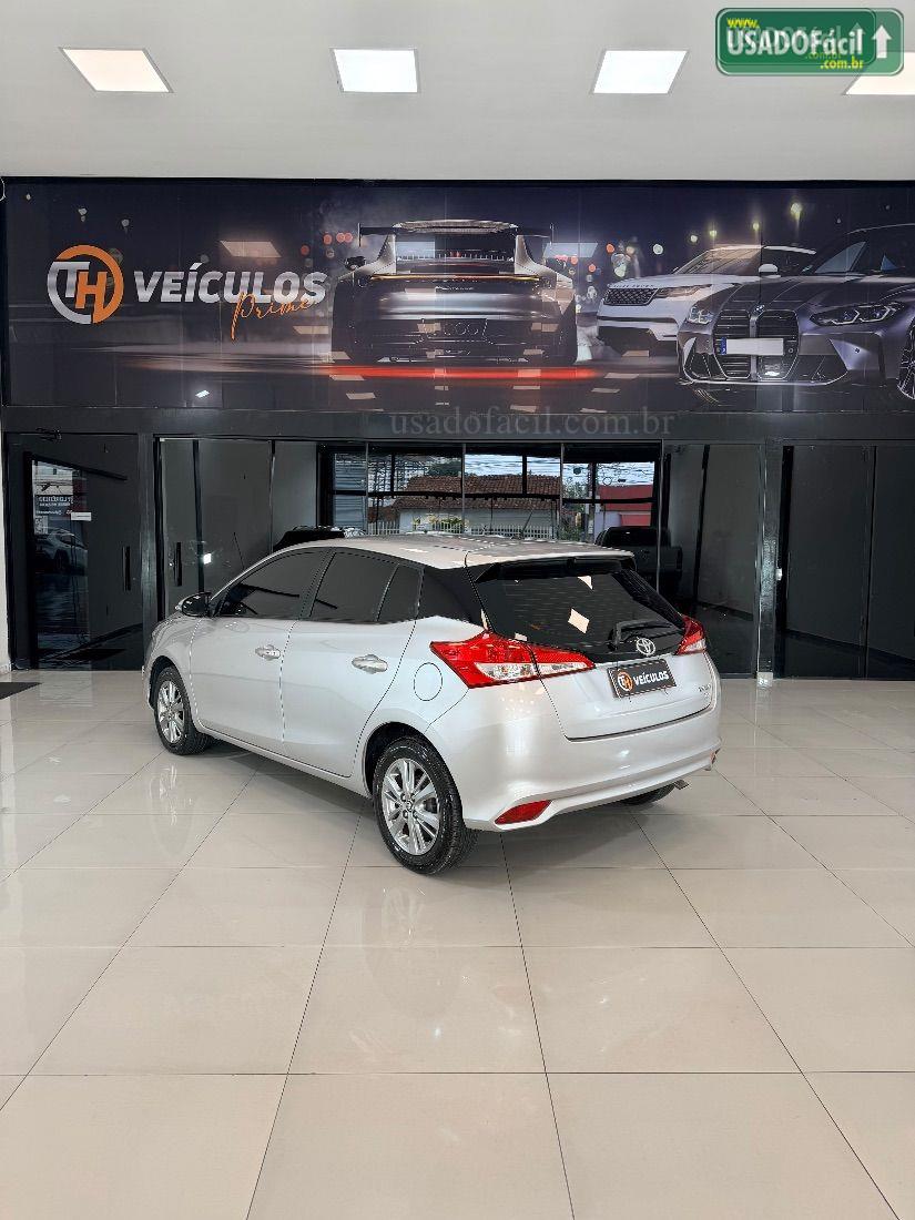 TOYOTA Yaris Hatch XL Plus Tech 1.3 Automático Flex 2019/2020 — foto 6 de 18