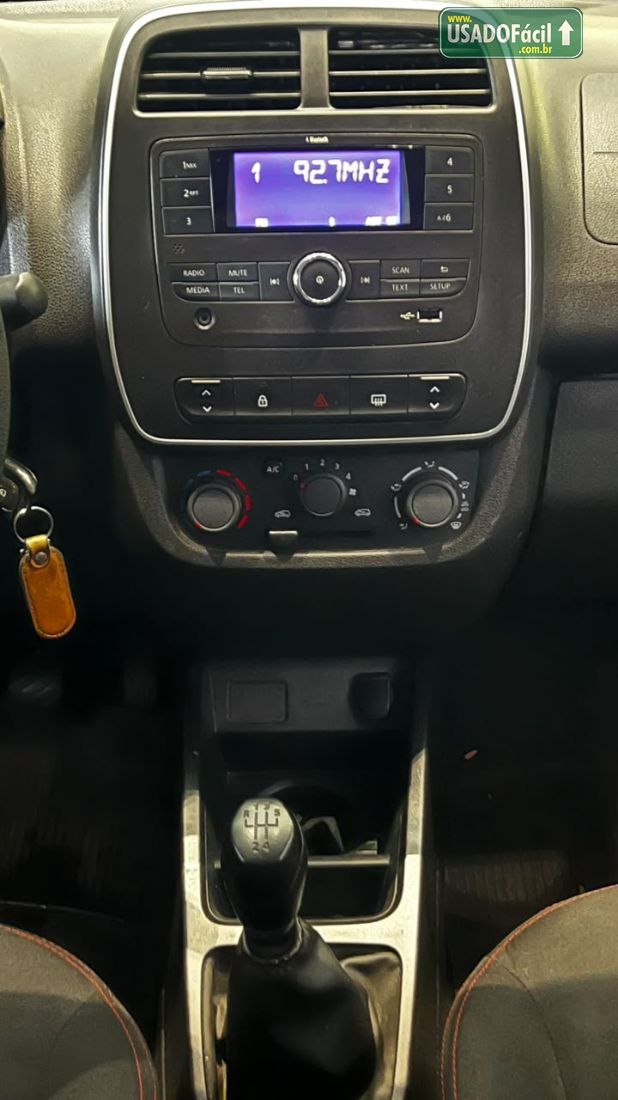 Renault Kwid Zen 1.0 Mecânico Flex 2021/2022 — foto 9 de 14