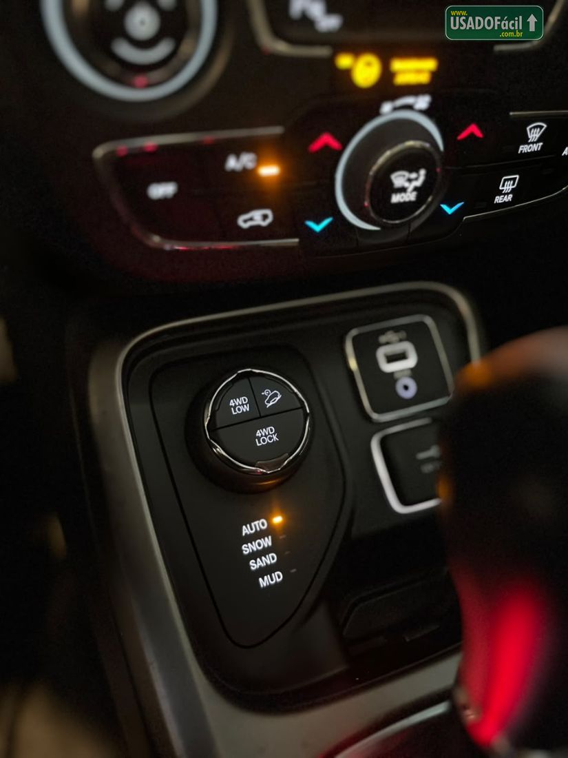 Jeep Compass Longitude 2.0 4X4 Automático Diesel 2019/2019 — foto 13 de 14