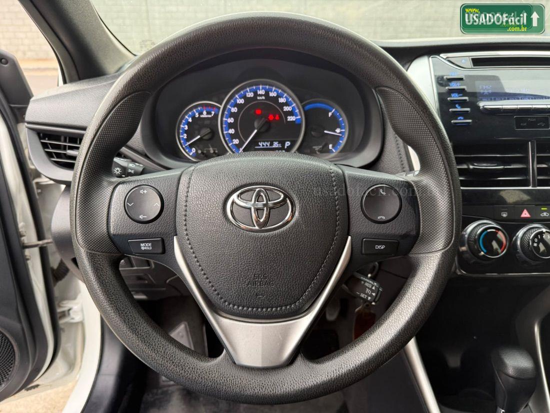 TOYOTA Yaris Hatch XL Live 1.3 Automático Flex 2020/2021 — foto 13 de 28