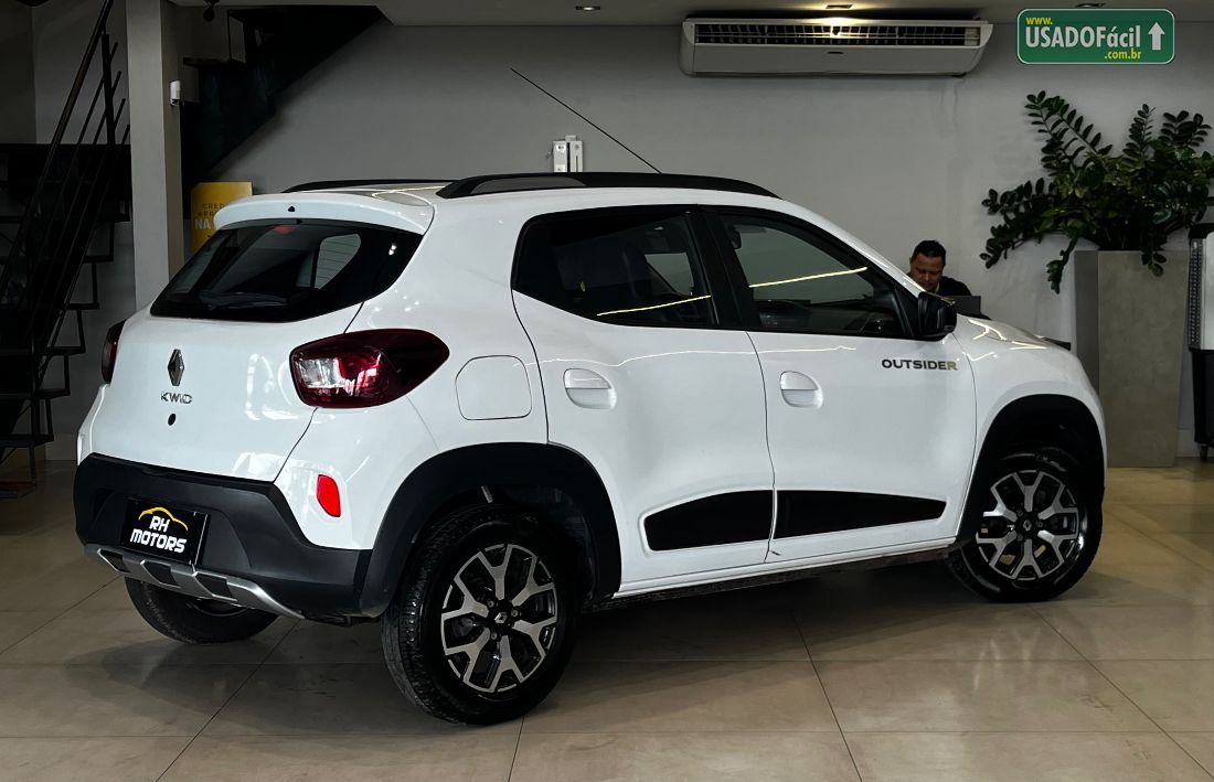Renault Kwid Outsider 1.0 Mecânico Flex 2024/2025 — foto 4 de 13