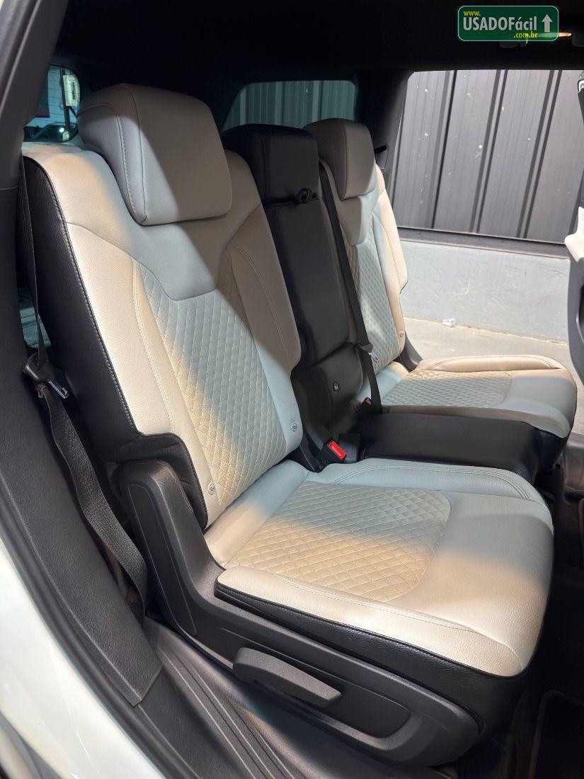 JEEP Commander Limited T270 1.3 Turbo Automático Flex 2021/2022 — foto 13 de 17