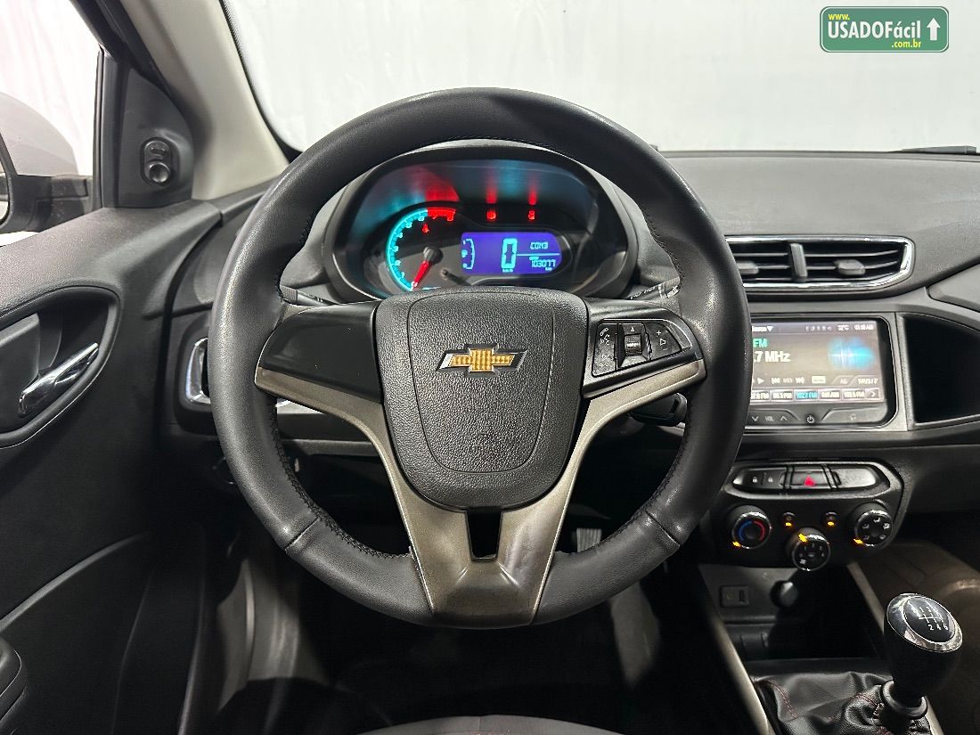 CHEVROLET/GM Onix Hatch LTZ 1.4 Mecânico Flex 2015/2016 — foto 15 de 19