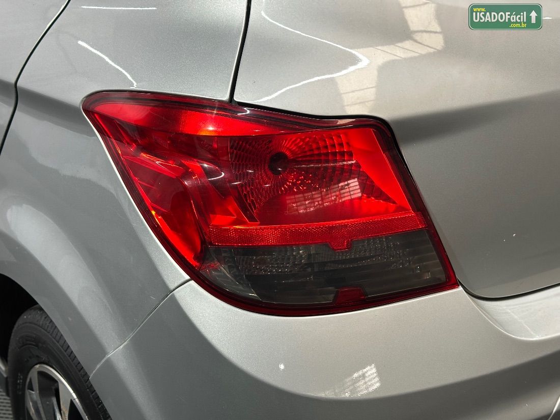 CHEVROLET/GM Onix Hatch LTZ 1.4 Mecânico Flex 2015/2016 — foto 8 de 19