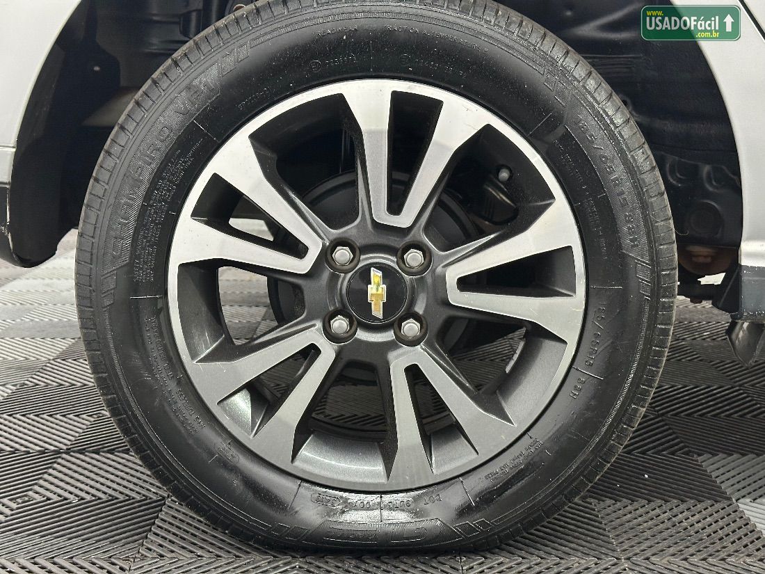CHEVROLET/GM Onix Hatch LTZ 1.4 Mecânico Flex 2015/2016 — foto 9 de 19